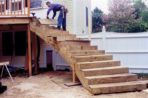 Diy Outdoor Stairs With Landing 4 Easy Steps To Building Wraparound