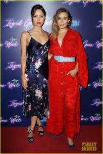 Aubrey Plaza Elizabeth Olsen Forgo Matching Outfits For Ingrid Goes West Nyc Premiere Photo