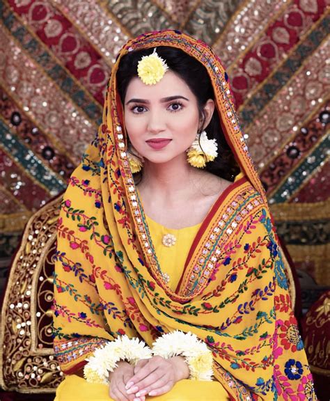 Mayounmayun Bride Pakistani Bridal Dresses Haldi Ceremony Outfit
