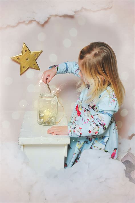 Our Themed Mini Session From £25 Reach For The Stars Photography