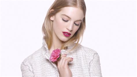 Spring 2015 Chanel Makeup Collection RÊverie Parisienne