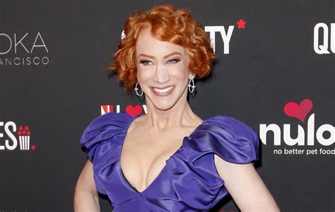 Us Comedian Kathy Griffin Shares Cancer Diagnosis