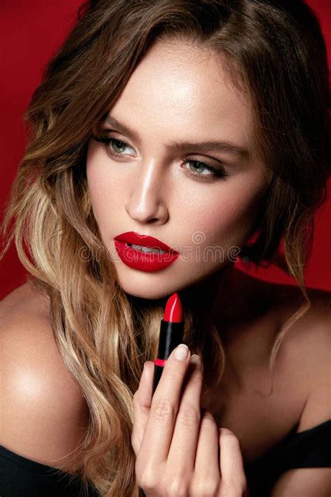 Red Lips Makeup Female Model With Beauty Makeup Stock Image Image Of Elegant Hair 113137869