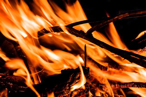 Burning Nature Fire Heat Temperature Screw Heat Wave Blaze