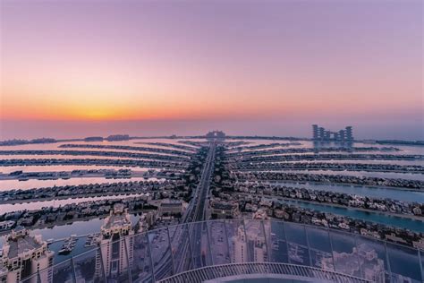 20 Pics Of Dubais Palm Jumeirah To Mark 20 Extraordinary Years