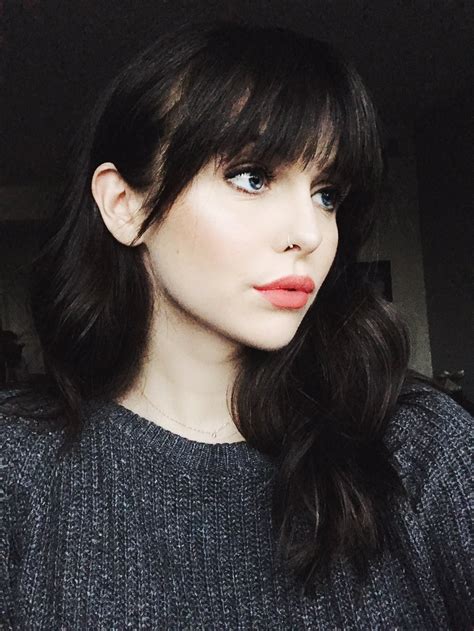 Hair Goals In 2019 Black Hair Pale Skin Hair Pale Skin Black Hair Bangs