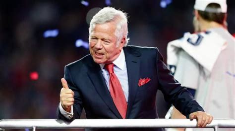 Robert Kraft Owner Of New England Patriots Owner Accused Of Soliciting Sex Police Say Cnn