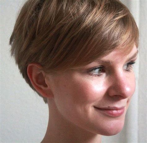 Short Wedge Haircut For Fine Hair Cameraserre