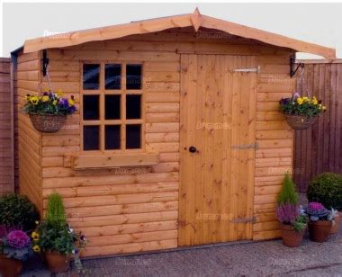 Ideas for small spaces (10). Transverse Apex Shed 26 - Loglap, Window Box