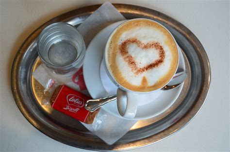 tass kohvi reichenaus wiener melange in parkcafé reichenau… flickr