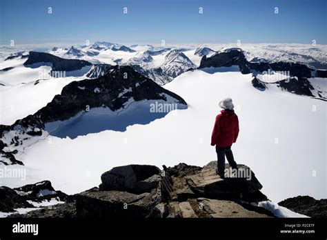 Norway Oppland Vaga Jotunheimen National Park Trekker At The Summit