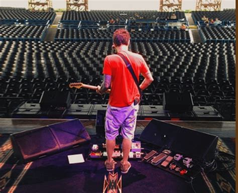 Mayer and prs were inspired by and tried to include their favorite elements from vintage instruments released in 1963 and 1964, like neck sha. John's new pedalboard - John Mayer