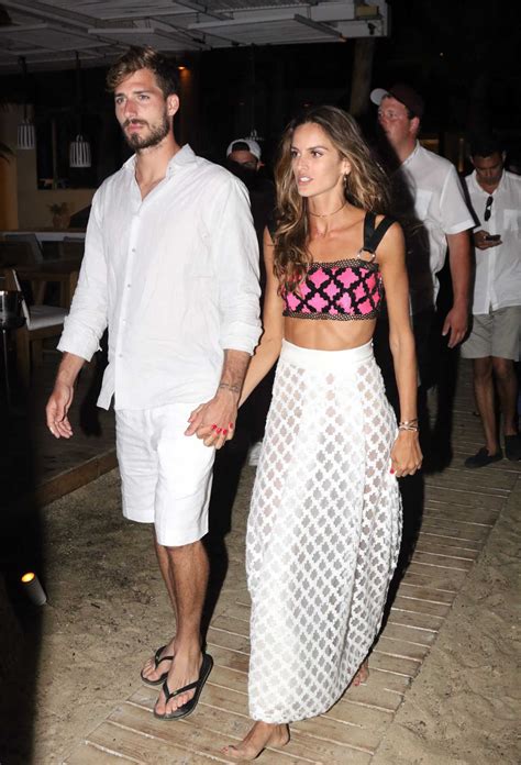 Izabel Goulart Was Spotted Out With Kevin Trapp On Mykonos Island In Greece 07 08 2018 2