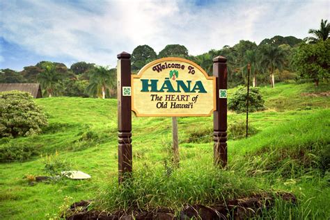 Where Does The Road To Hana Start Self Guided Driving Tour