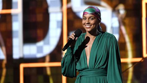grammys alicia keys best moments as host hollywood reporter