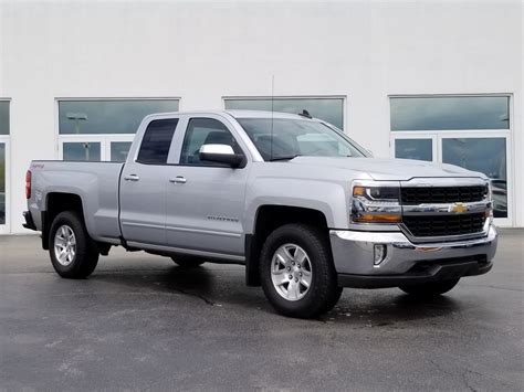 Pre Owned 2017 Chevrolet Silverado 1500 Lt 4wd Extended Cab