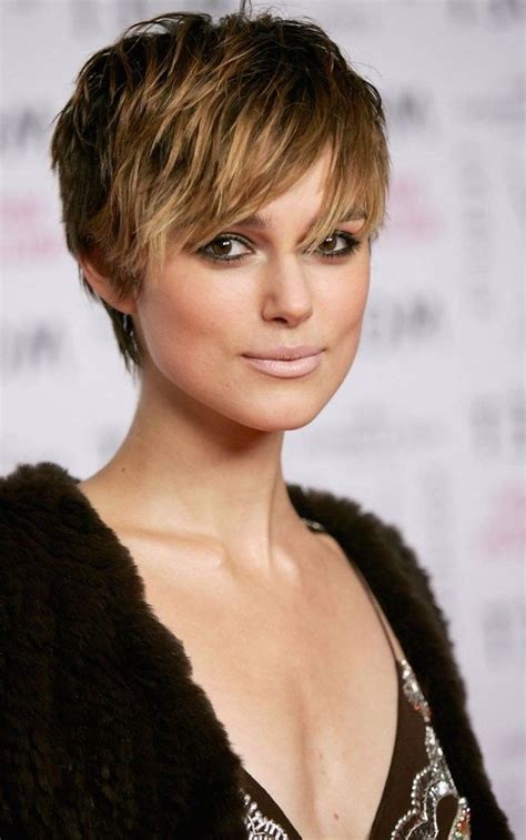 Short Hairstyles For Fine Hair Latest Hairstyles Reverasite