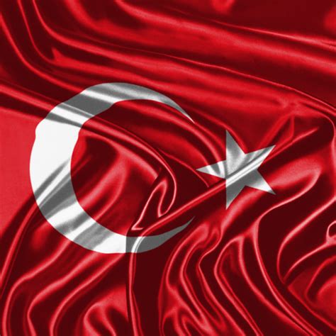 Aan de linkerzijde van de vlag is een smalle witte verticale band. Turkije Vakantieland; vakantie en emigratie naar Turkije