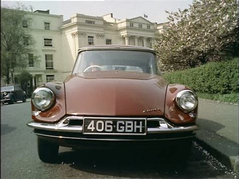 1959 Citroën Ds 19 In Look At Life A Car Is Born 1959