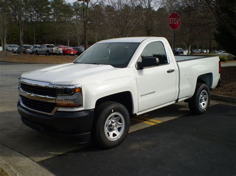 Chevrolet Silverado 1500 Regular Cab Iii Facelift 2016 Standard Box