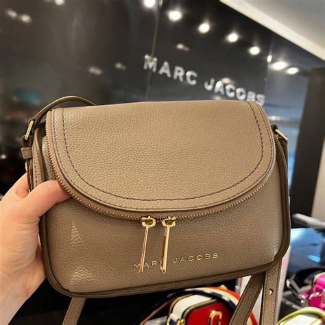 Marc Jacobs Groove Mini Messenger Luxury Bags Wallets On Carousell