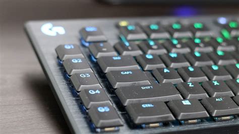 Logitech G915 Keyboard Review