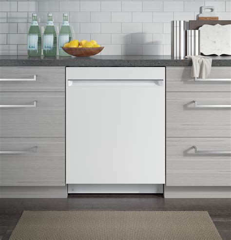 Ge 24 White On White Built In Dishwasher Spencers Tv And Appliance