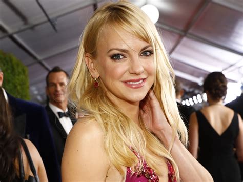 Anna Faris Anna Faris Reveals How She Deal With Jealousy Instyle