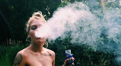 Just like beach bodies, weed vapes come in all different shapes and sizes. 3 DIY Ways to Hide The Smell of Weed