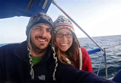 This Couple Quit Their Jobs To Sail The World Together 24 Pics