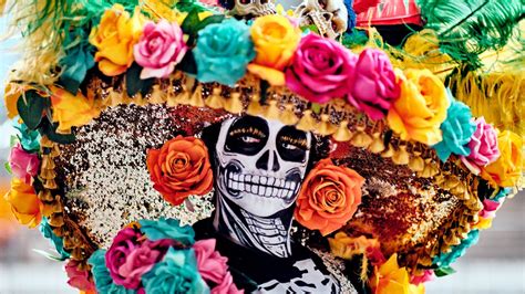 This Is Day Of The Dead Parade In Mexico City Dia De Los