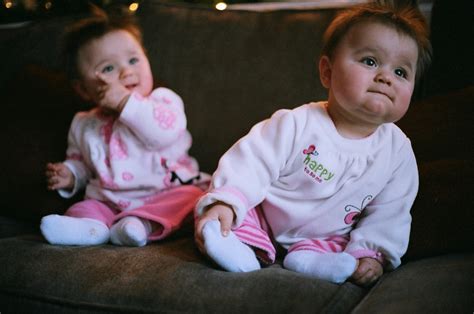 Dad Captures Life With Identical Twin Girls In More Than 20000 Photos