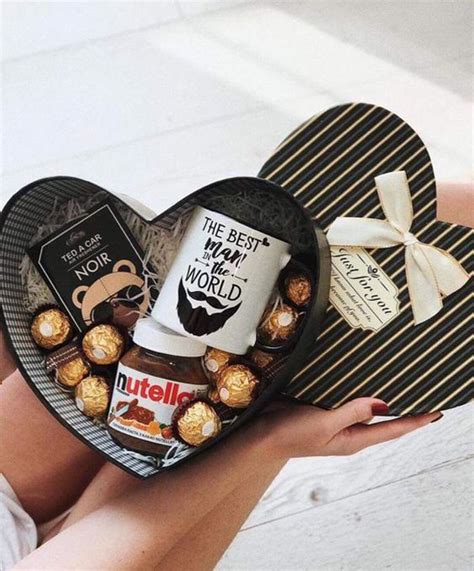 Heart gift for valentine's day. geometric-heart-shaped-gift-box | HomeMydesign