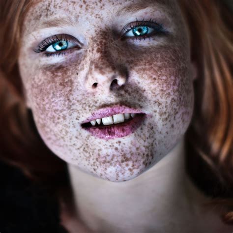 Pin By Ken Duken On Vis Vis Red Hair Blue Eyes Red Hair Freckles Beautiful Freckles