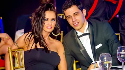 We did not find results for: Oana Zavoranu s-a impacat cu sotul Alex Ashraf de Craciun