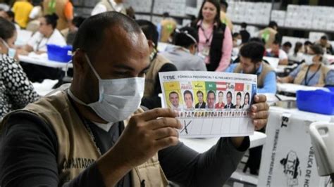 Tribunal Electoral De Honduras Anuncia Un Recuento Parcial De Votos De
