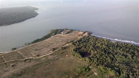 Pulau indah micro jigging land base on ultralight!! Camp & Fly Paramotor is at Pantai Aceh, Pulau Indah | HR ...