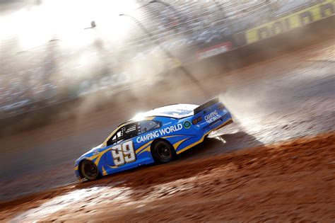 Nascar Will Keep Playing And Racing In The Dirt In 2022