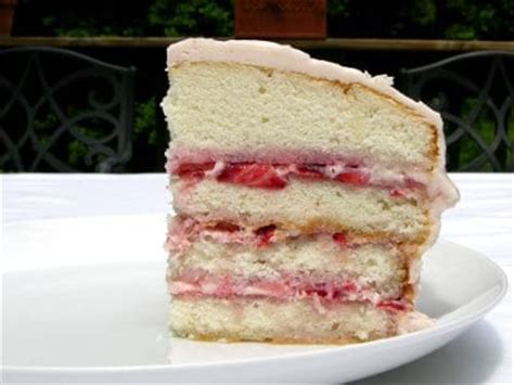 Cream cheese, cream cheese frosting, confectioner's sugar, vegetable oil and 9 more. Strawberry Cake | Magnolia Days