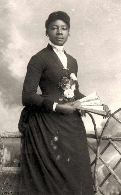 22 Stunning Vintage Photos Of Beautiful Black Ladies From The Victorian Era ~ Vintage Everyday