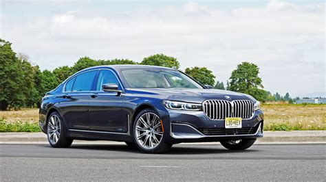 2022 Bmw 7 Series Review Whats New Price Features Specs
