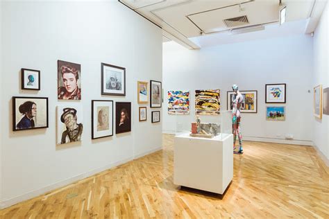 Ferens Art Gallery Open Exhibition Photo © Chris Pepper Flickr