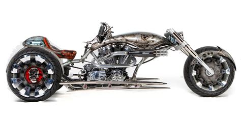 Will air on the new american chopper series beginning may 28, 2018. Gears of War Trike - Paul Jr. Designs