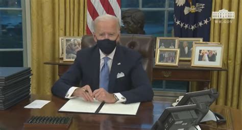 01:52 bst, 23 april 2021. 'No time to waste': Joe Biden's first Covid act amid 15 new orders