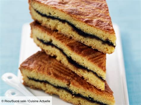 Gâteau aux pruneaux facile et rapide découvrez les recettes de