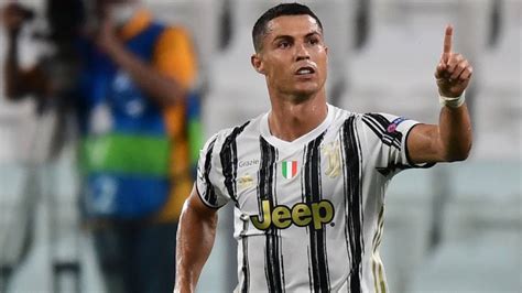 Cristiano ronaldo helped juventus to win the 8th serie a in a row. Cristiano Ronaldo: The Juventus fans expect more from us ...