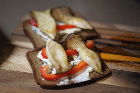 Blue Cheese And King Oyster Mushroom Sandwiches A Sibilant Intake Of