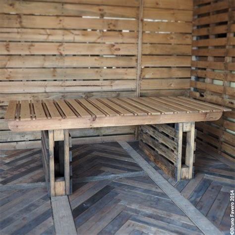 Tavoli console in legno massello con bancali epal 120x80 ideale per ambientazioni di design per case negozi ed uffici. Arredamento in pallet mobili con bancali riciclati ...