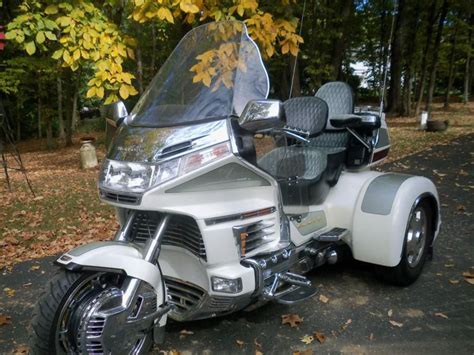 All in all, a truly great motorcycle gets even better—so your dream ride has everything you'll need to make memories that last gold standard memory making. Buy 2000 Honda Goldwing GL1500 SE Trike on 2040-motos
