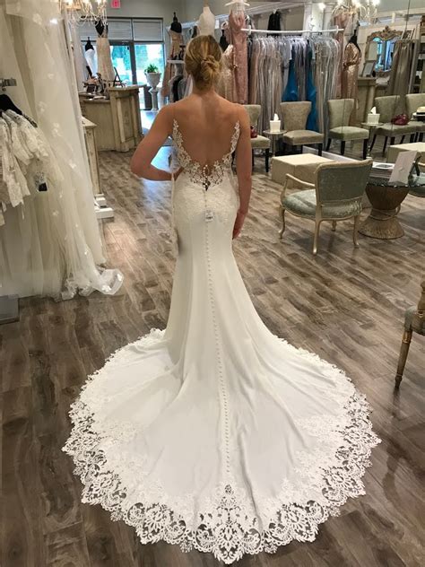 Gorgeous, simple and sleek, this wedding dress. Stella York Simple and Sleek Wedding Gown 6648 New Wedding ...